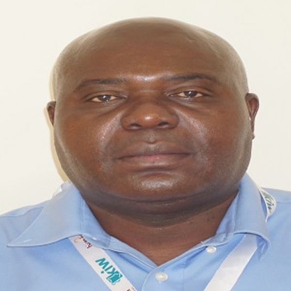 dr.-shiundu.jpg
